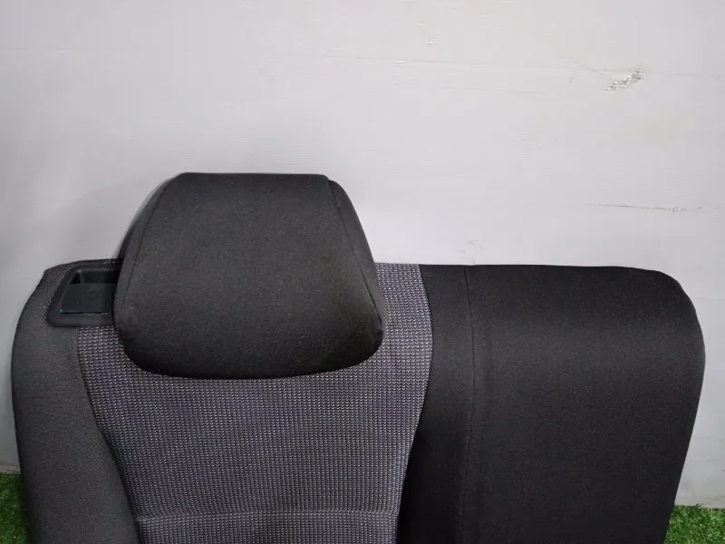 Спинка сиденья