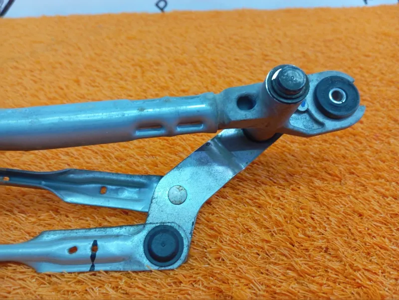 Трапеция дворников