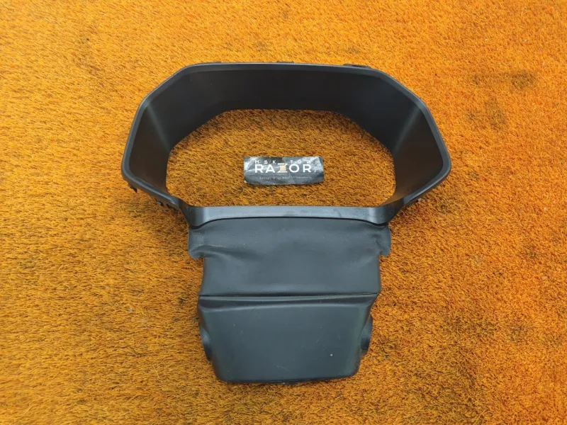 Кожух рулевой колонки