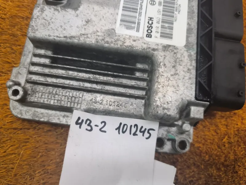 Блок управления двигателем