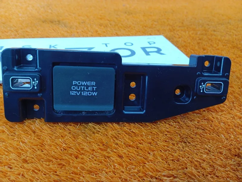 Накладка центральной консоли