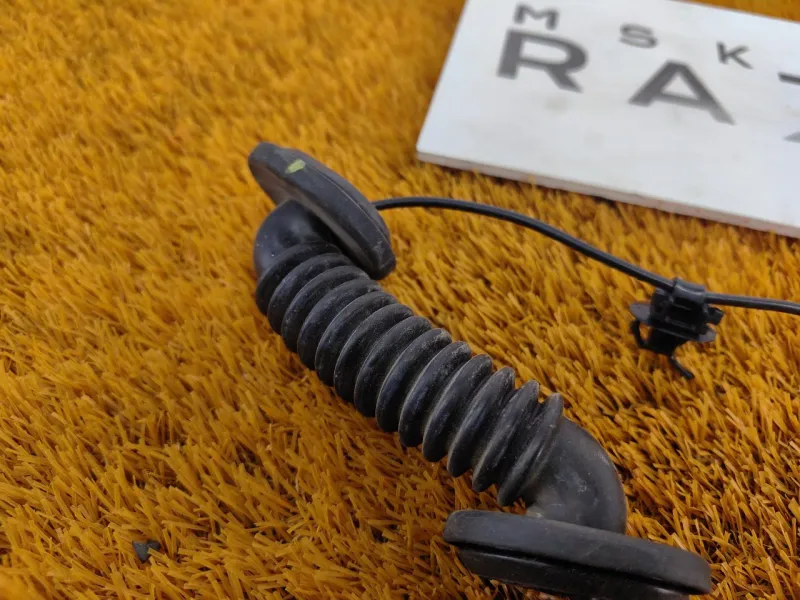 Проводка крышки багажника