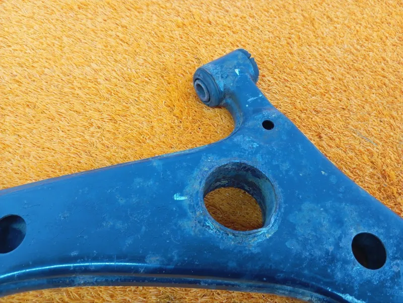 Рычаг подвески