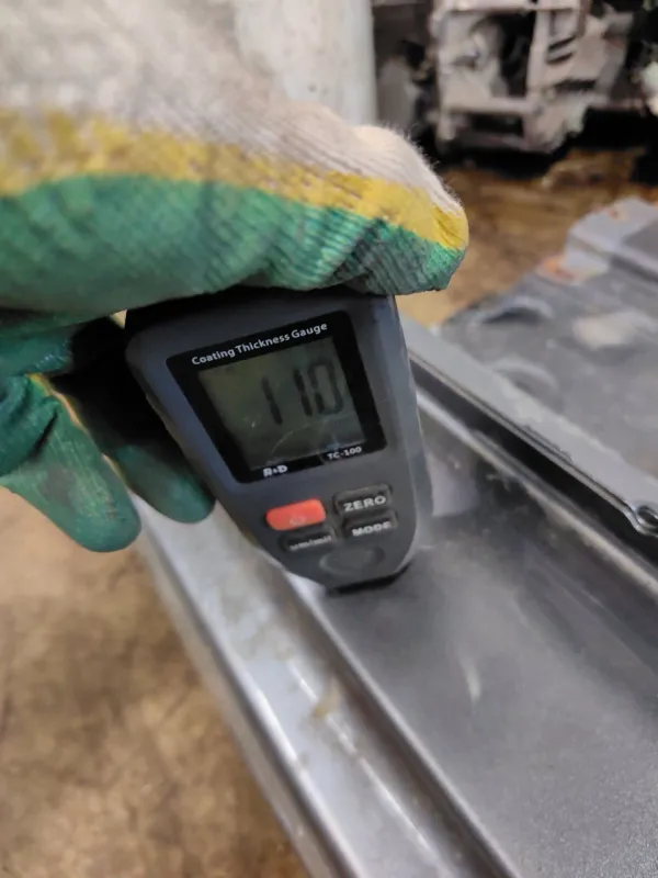 Порог с центральной стойкой