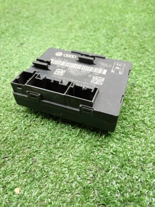 Блок управления дверьми