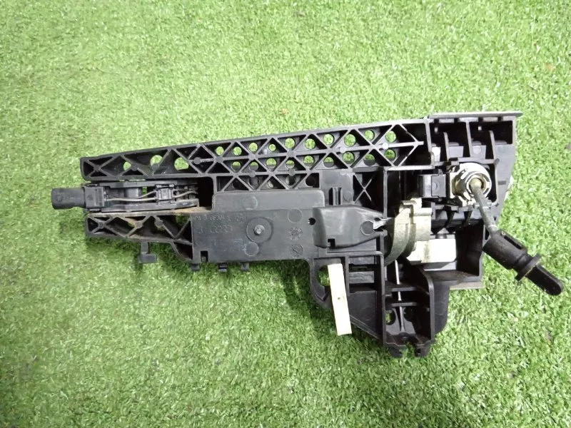 Ручка двери наружняя