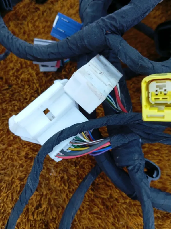 Проводка салона