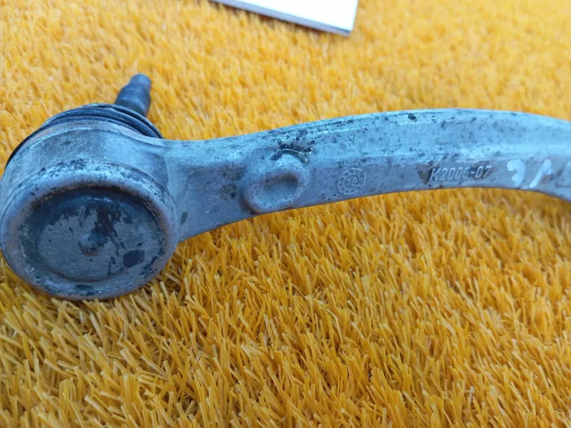 Рычаг подвески