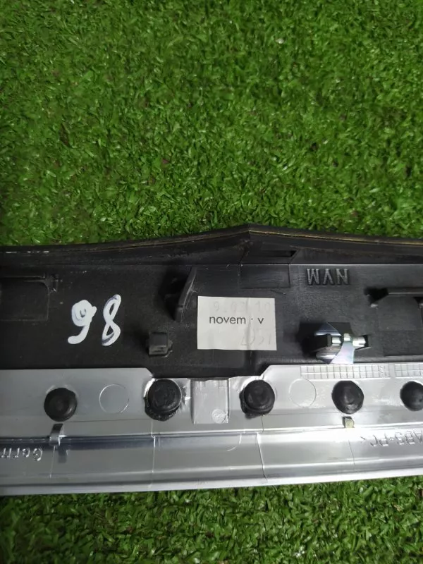 Накладка двери