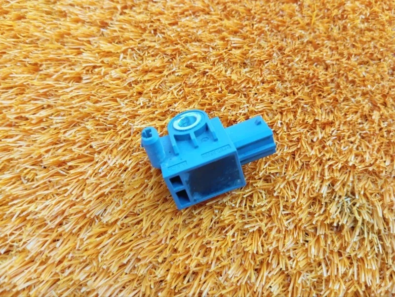 Датчик подушки безопасности