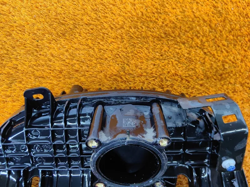 Коллектор впускной