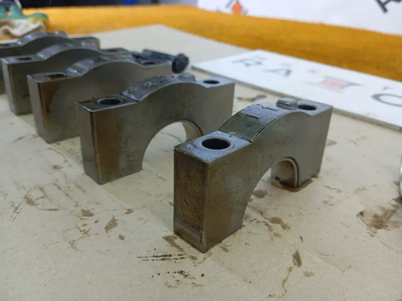 Бугель коленвала