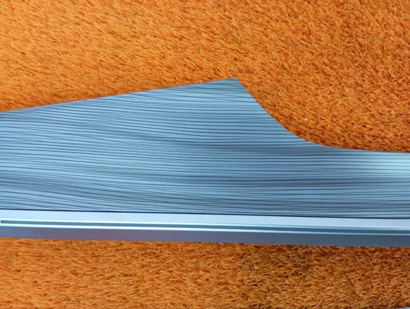 Молдинг двери