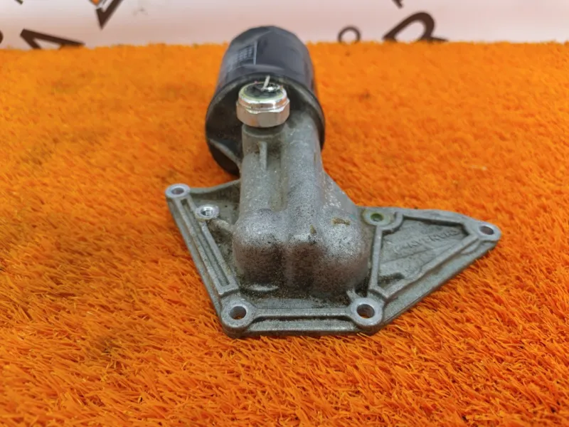 Кронштейн масляного фильтра