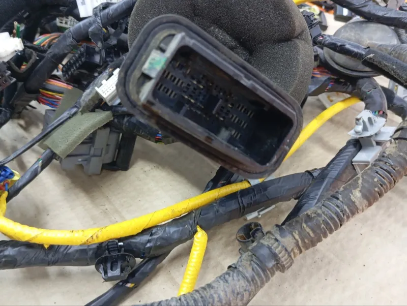 Проводка салона