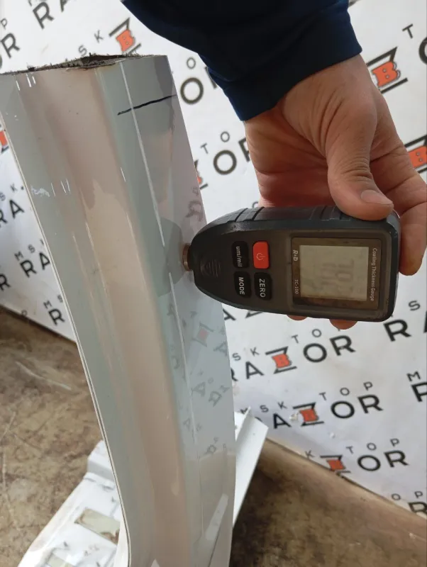 Порог с центральной стойкой