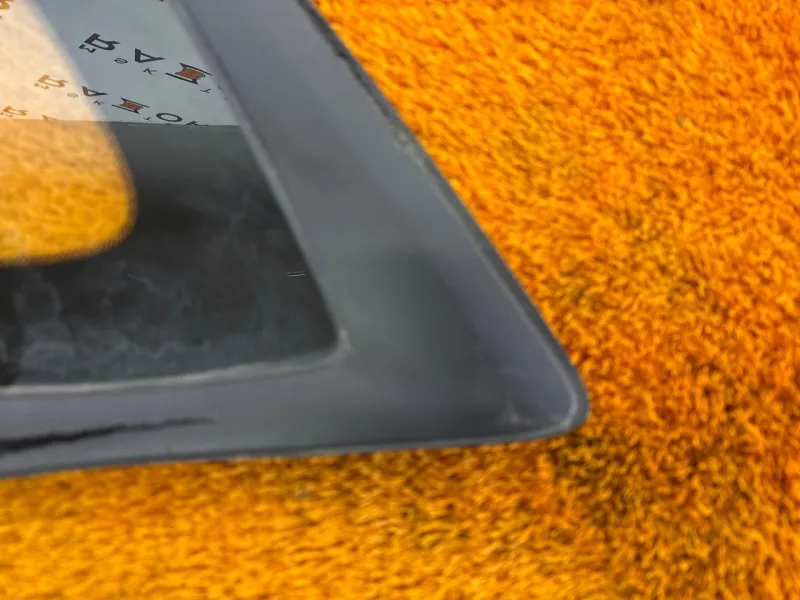 Форточка задняя