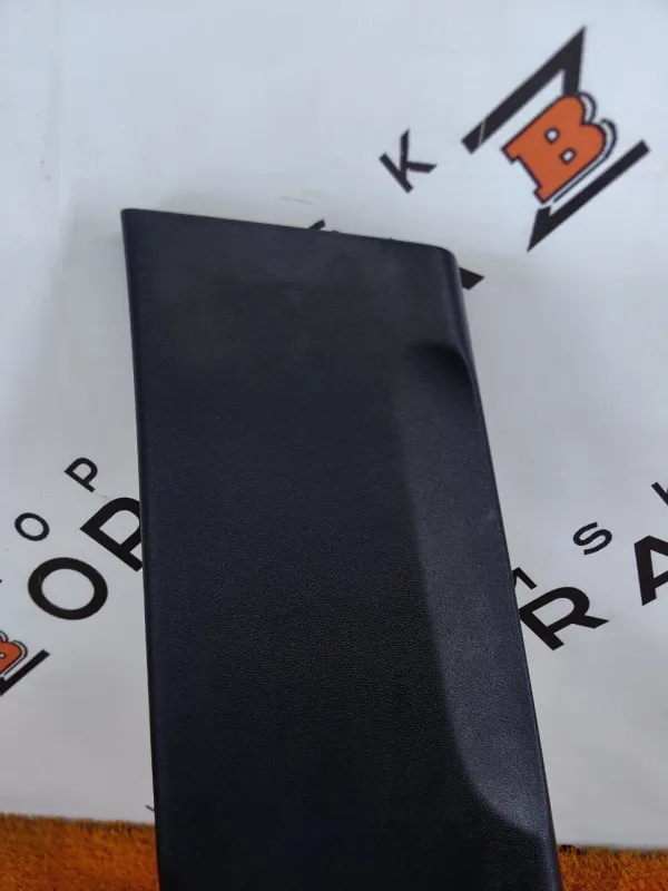 Обшивка стойки