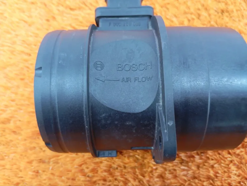 Датчик массового расхода воздуха