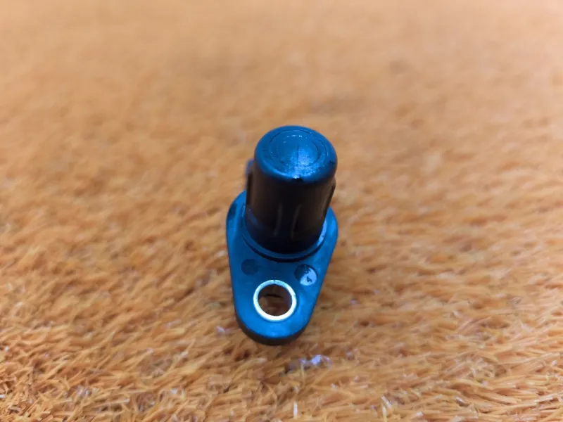 Датчик положения распредвала