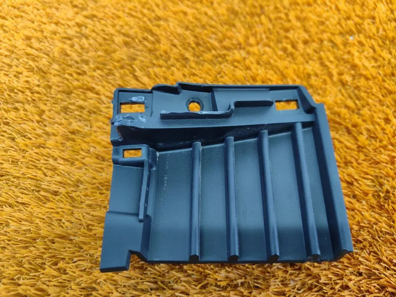 Накладка на торпедо