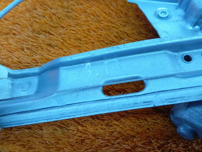 Стеклоподъемник