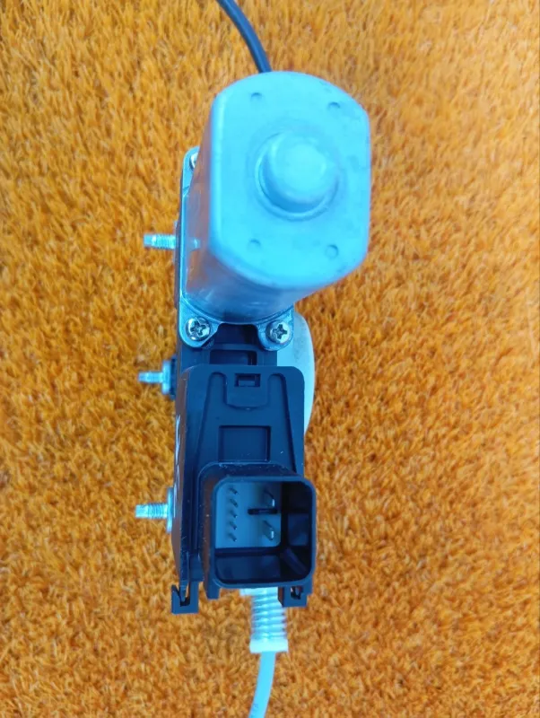 Стеклоподъемник