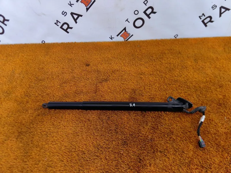 Амортизатор багажника