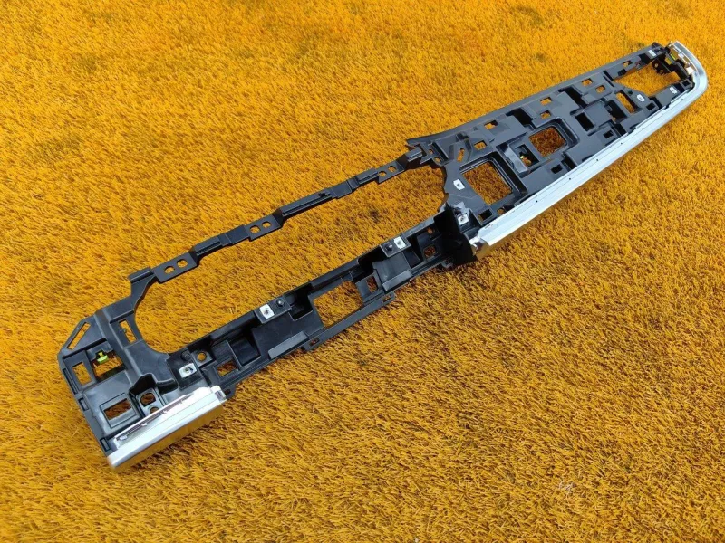 Накладка на торпедо