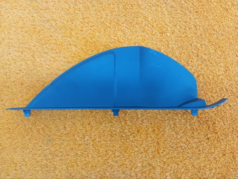 Накладка на торпедо