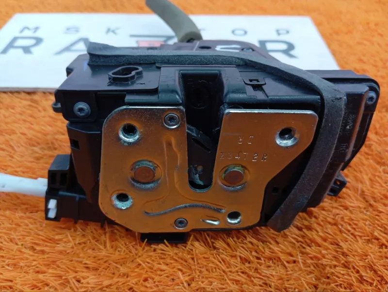 Замок двери