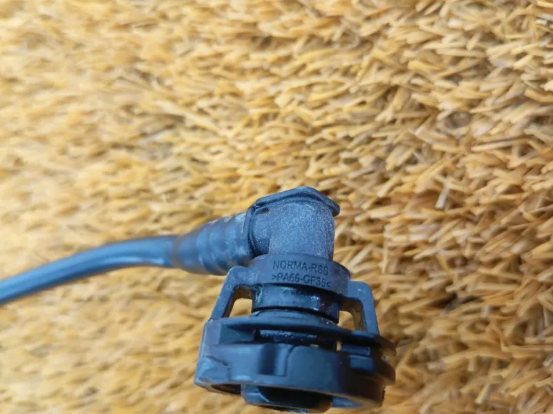 Трубка системы охлаждения