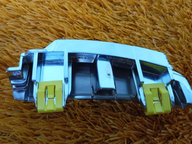 Накладка на торпедо