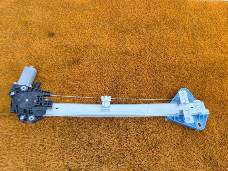 Стеклоподъемник Changan UNI-V 2023 6104200DE01, передний правый