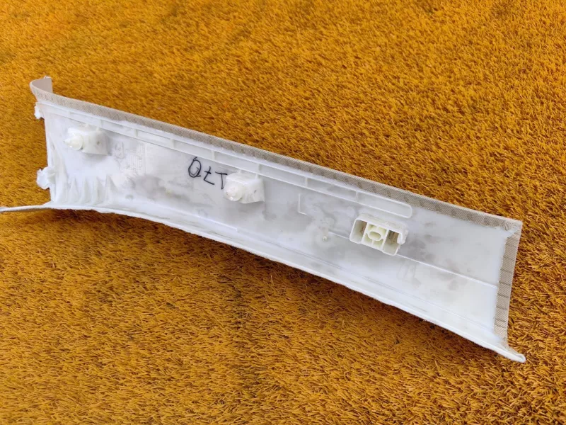 Обшивка стойки