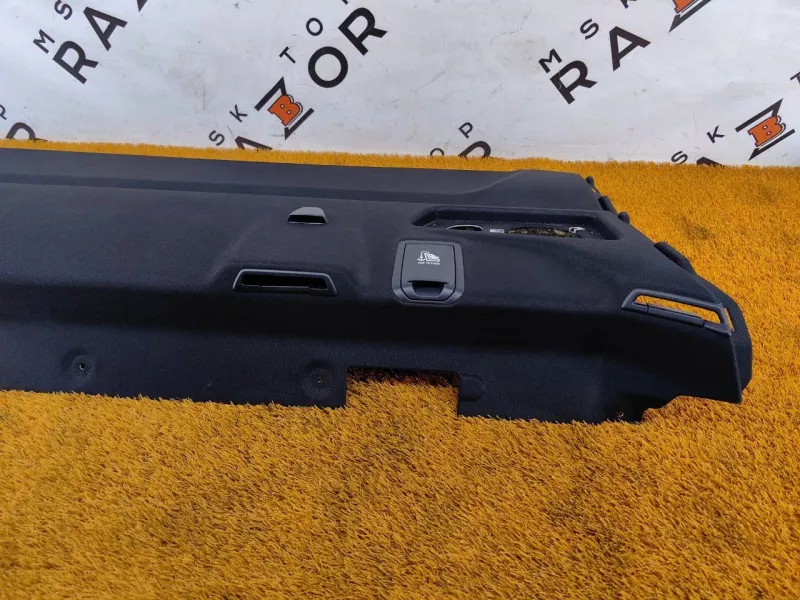 Полка багажника