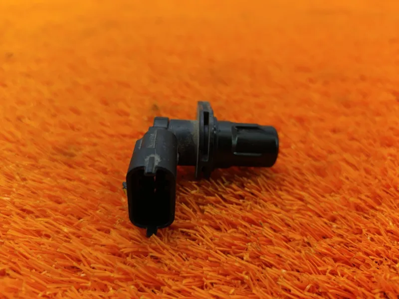 Датчик положения распредвала