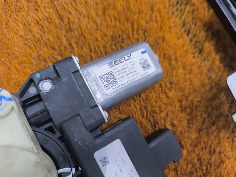 Стеклоподъемник