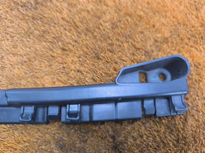 Кронштейн бампера