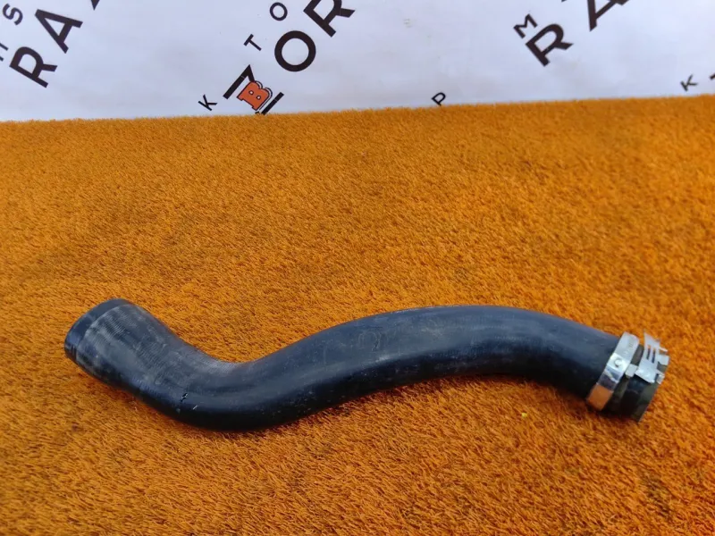 Патрубок интеркулера