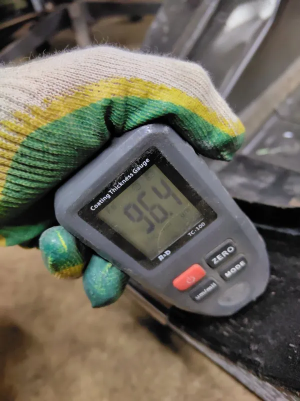 Порог с центральной стойкой