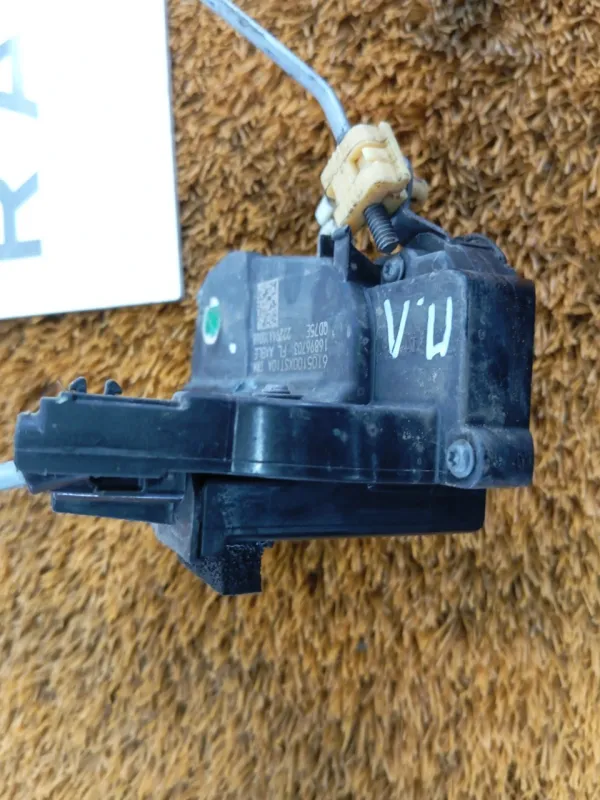 Замок двери