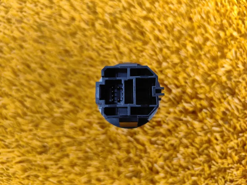 Кнопка запуска двигателя