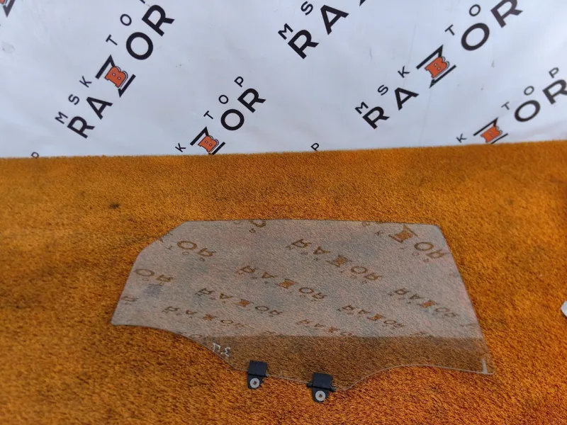 Стекло двери