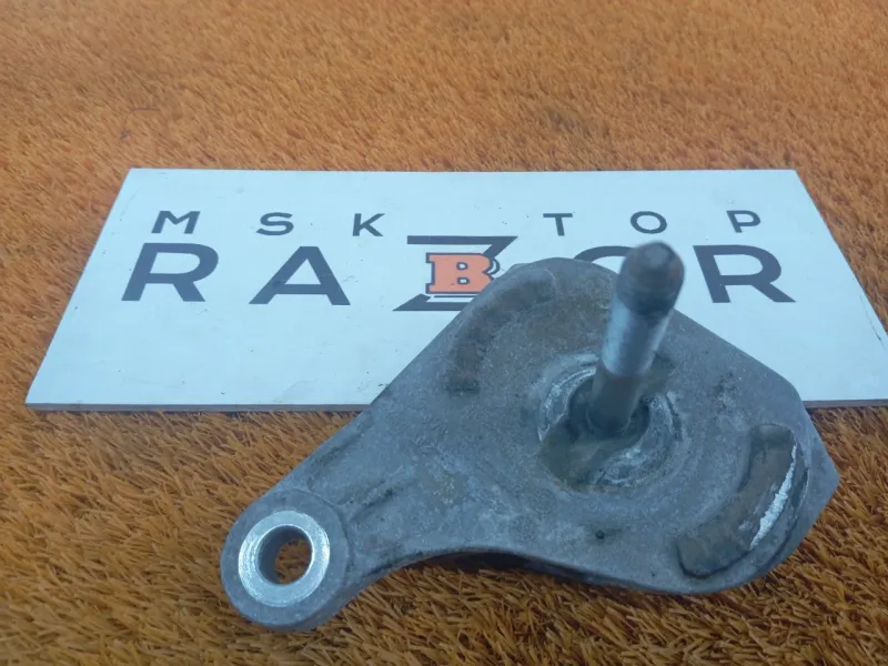Кронштейн опоры КПП