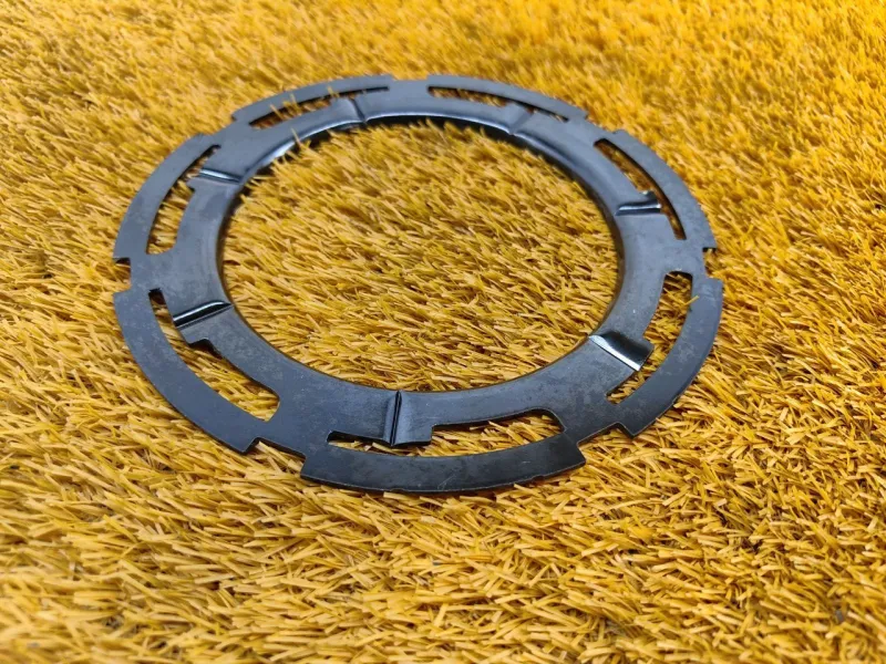 Гайка топливного насоса