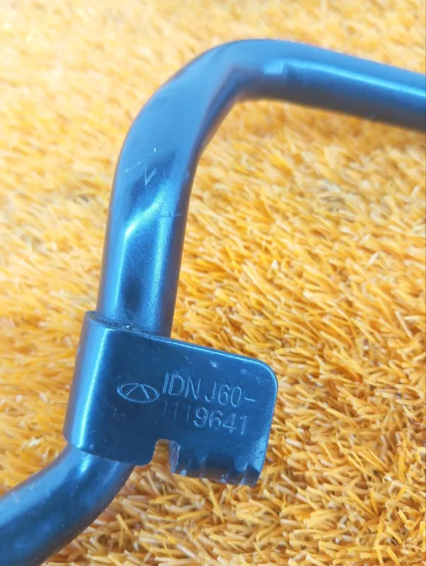 Трубка системы охлаждения