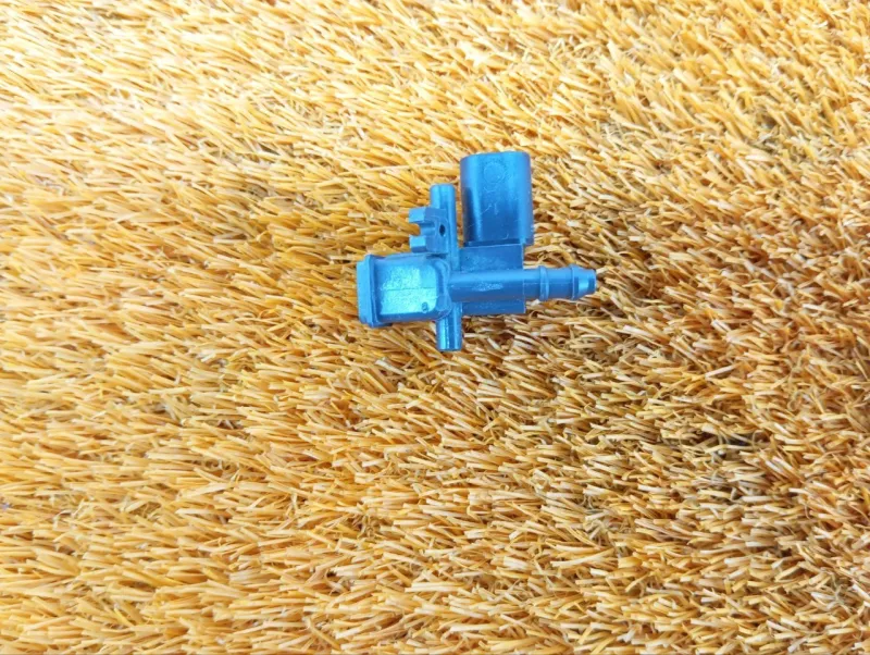 Форсунка стеклоомывателя