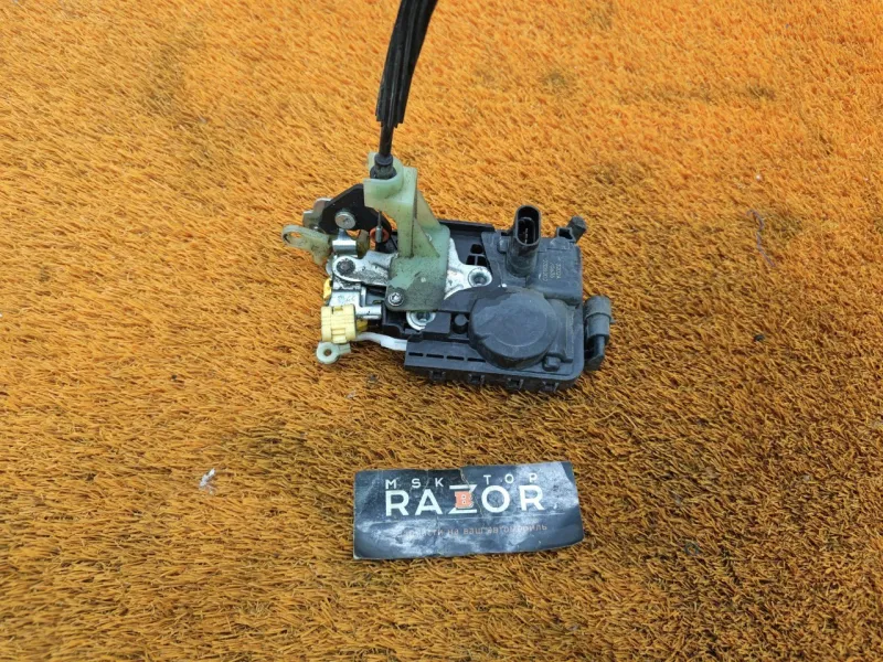 Замок двери