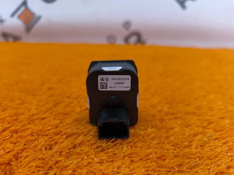 Переключатель регулировки зеркала